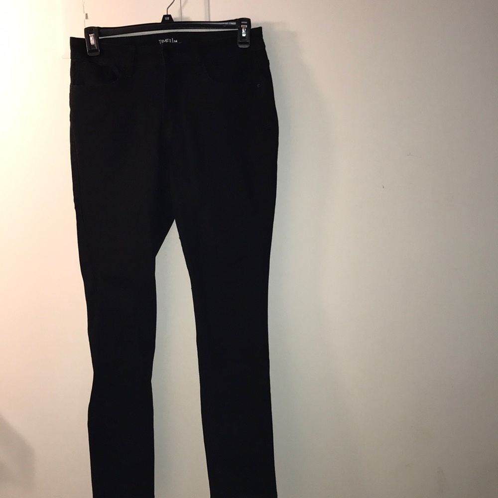 Time and Tru high rise skinny black jeans size 14